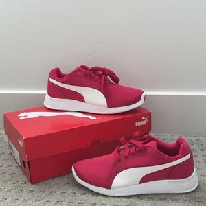 🆕PUMA - EVO ST Trainers, sz. 7